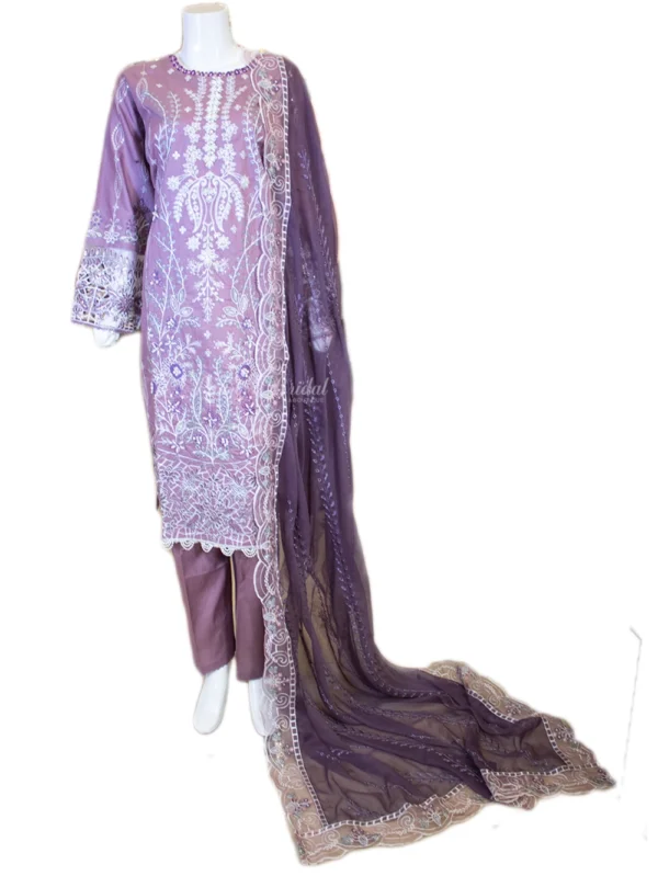 Light Purple Lawn Suit – Elegant & Luxury Stylish!