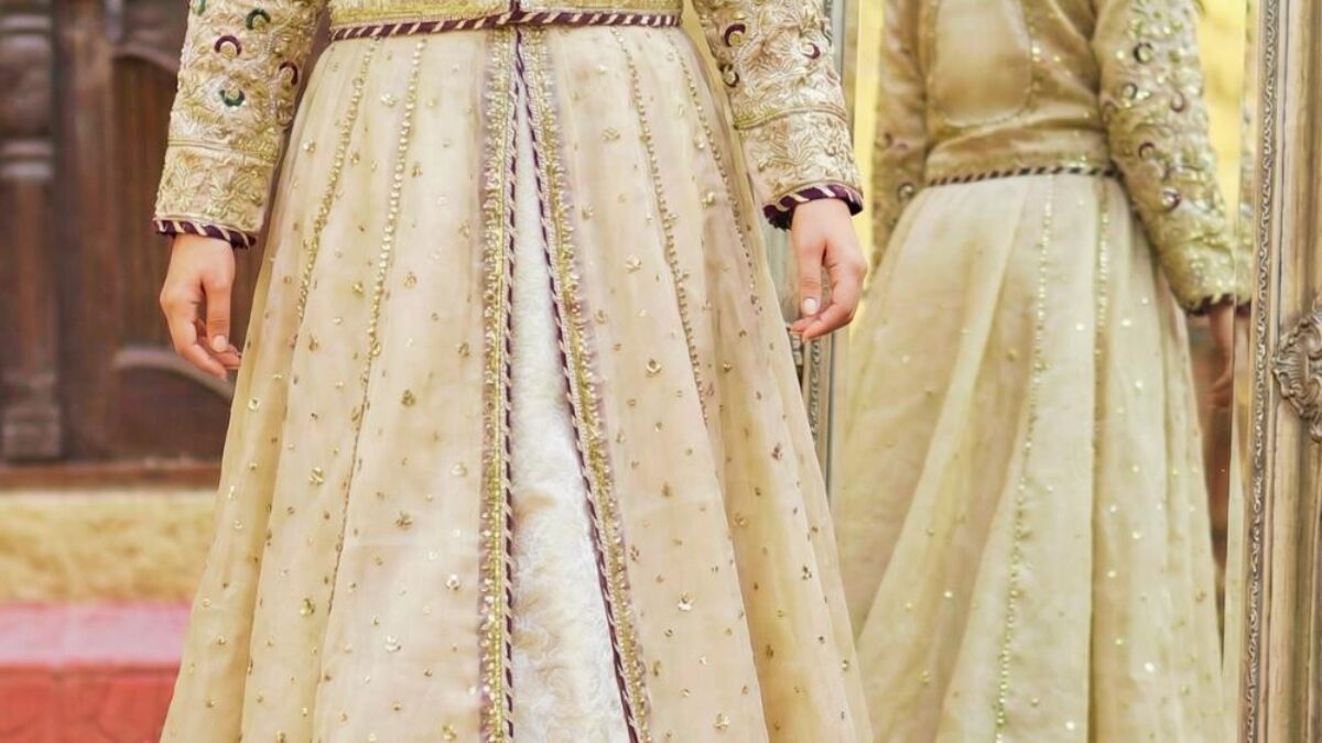 Engagement Dresses: Elegant Styles at Paari Bridal